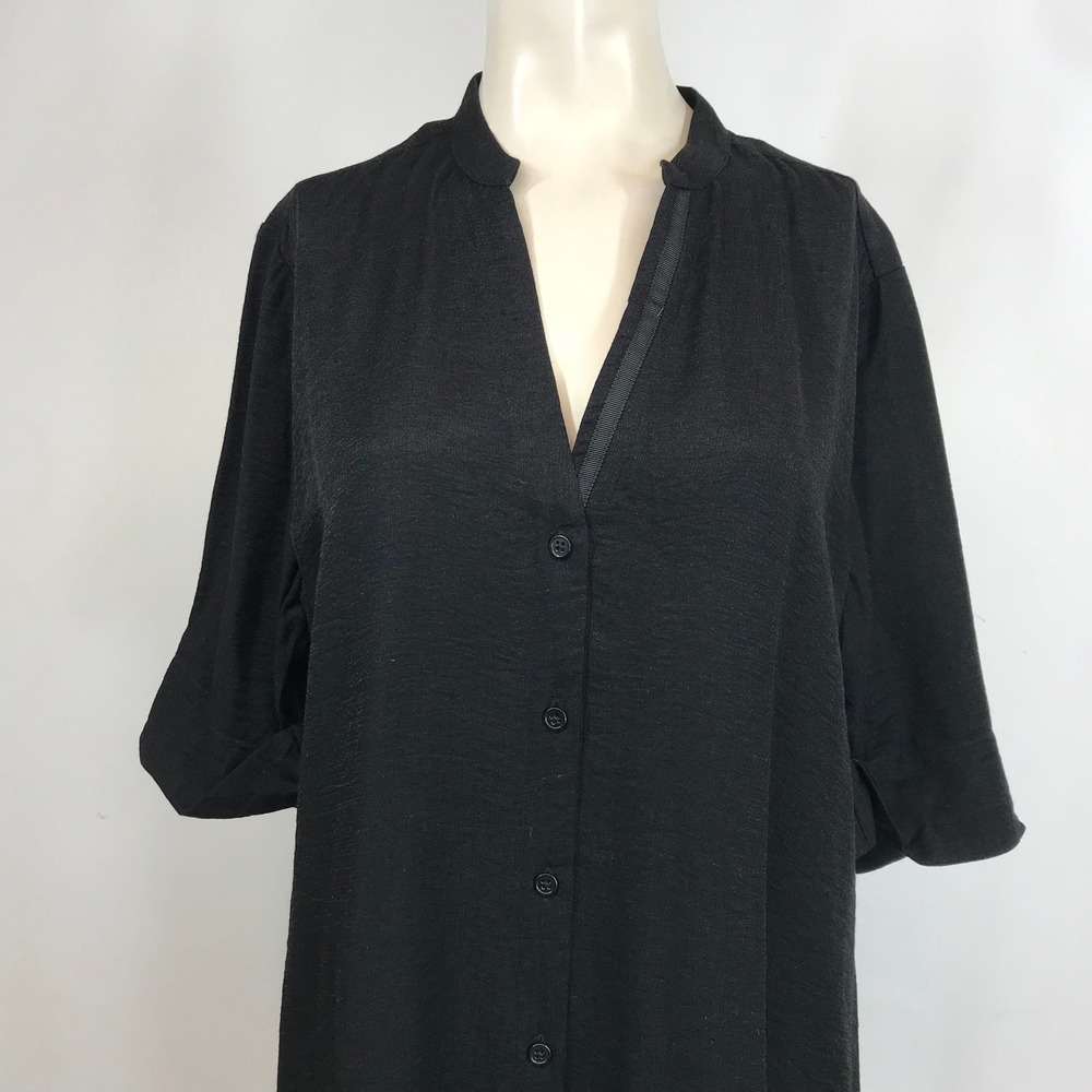 Chicos Black Textured Button Front Collarless Shi… - image 2